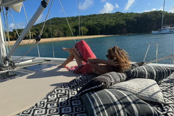 Karibik ohne Kompromisse – Premium Urlaub auf Segelyacht GALINI von 