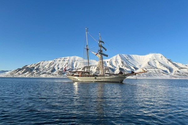 Segelexpedition in der Arktis mit einem Großsegler – 8 Tage Spitzbergen von Rederij van Linschoten