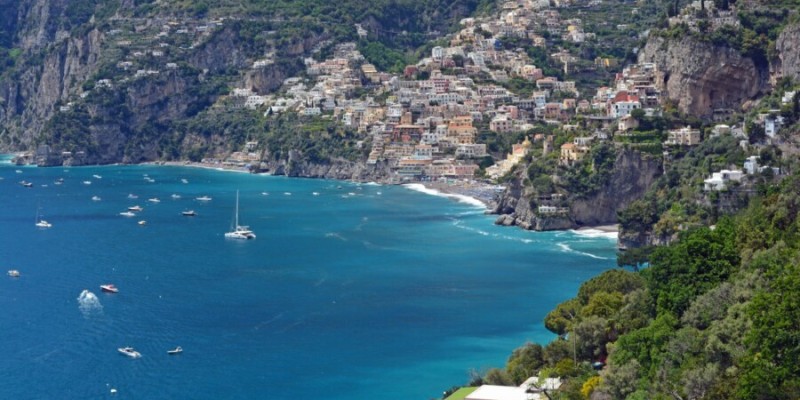 Titelbild von Törnbericht Korfu: Ein Paradies für Strandliebhaber – Entdecke die besten Tipps