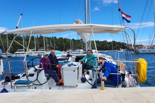 Skippertraining Segelyacht „Single handed“, Hafenmanöver und Segeltraining von 